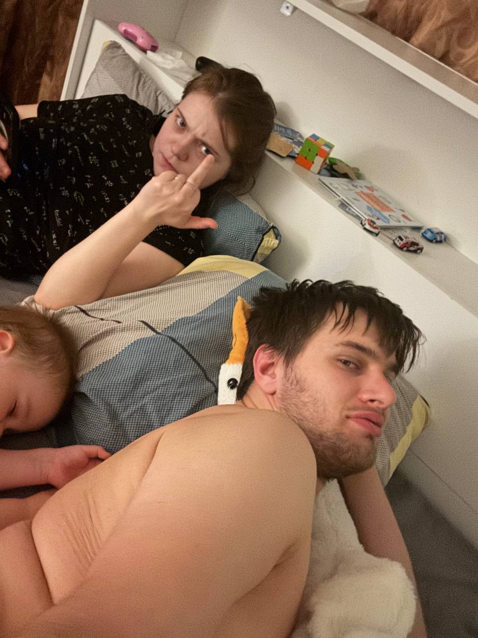 Домашний смешной семейный момент